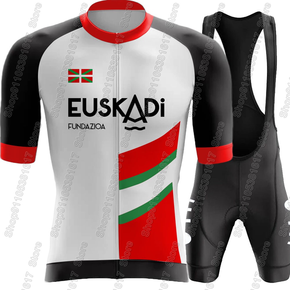 Conjunto de Ciclismo Euskadi T - Cycling Community reseña y precio